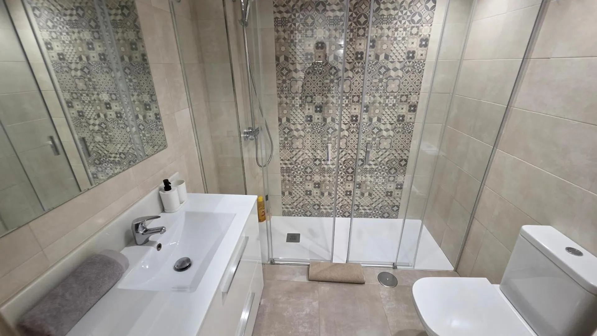 Chalet Playamar 300M De La Playa Torremolinos Hébergement de vacances